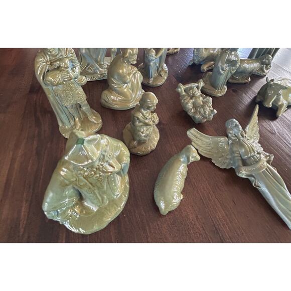 Vintage Light Green Holland Mold Complete Nativity 15 Piece Set Angel Baby Jesus - Picture 4 of 14
